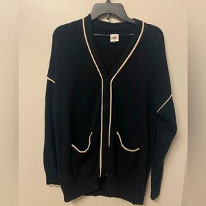 Cabi Navy + Cream Snap Cardigan (Sz L)